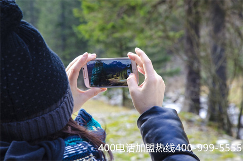 (400電話需要多少錢)(為什么很多中小企業(yè)也開始重視400電話辦理？費用不多效果不少)